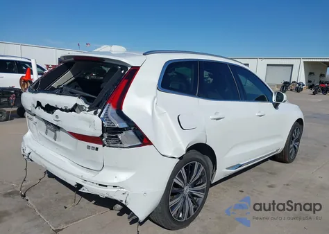 2023 Volvo Xc60 B5 Plus Bright Theme z USA, uszkodzony, nr VIN YV4L12REXP1359748